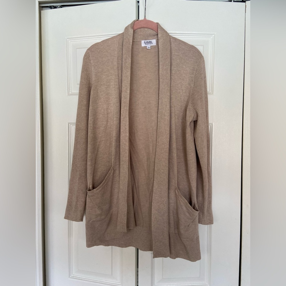 Elegant Tan Open-Front Cardigan - Picture 1 of 4